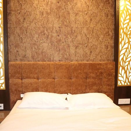 Hotel Angina Kalkuta Zewnętrze zdjęcie