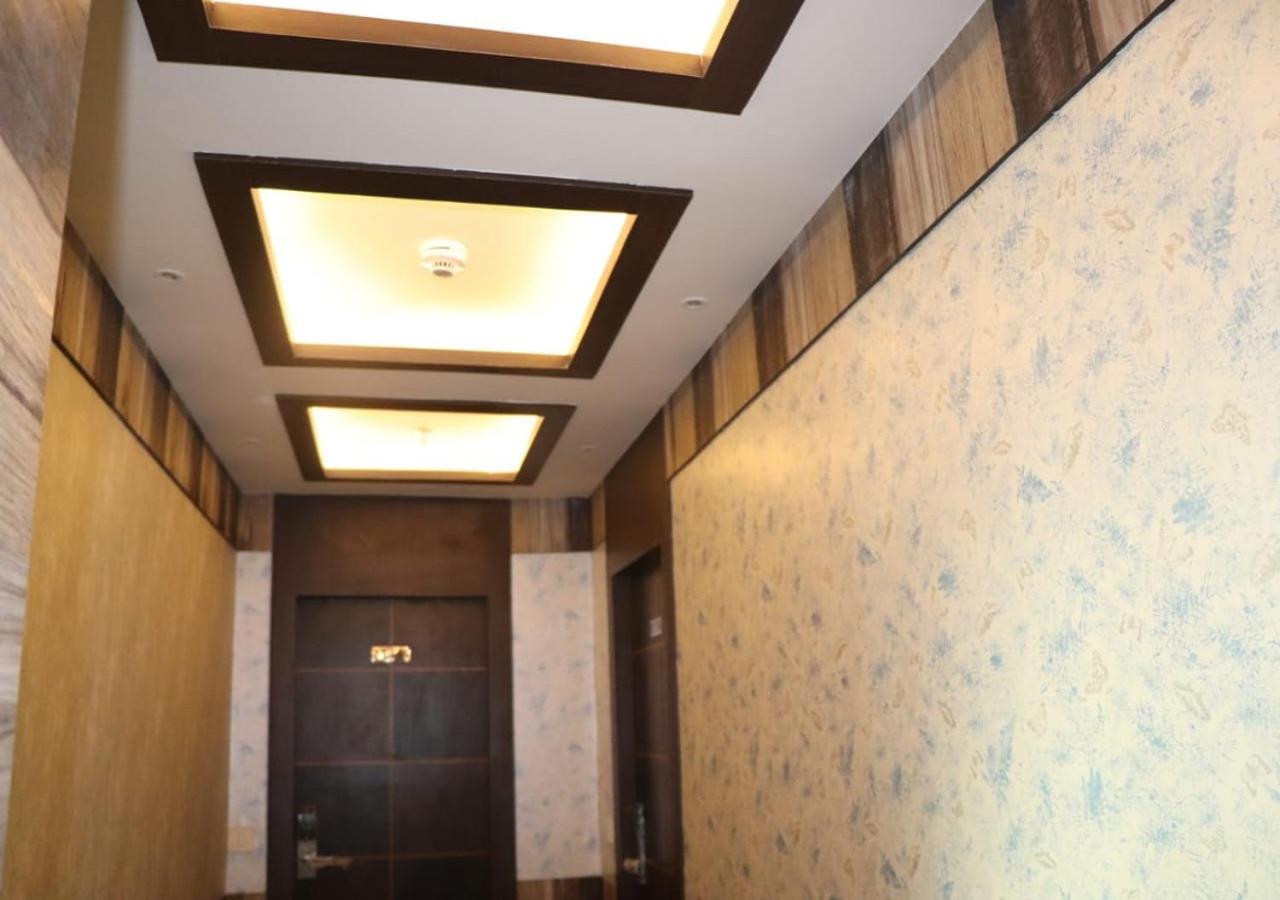 Hotel Angina Kalkuta Zewnętrze zdjęcie